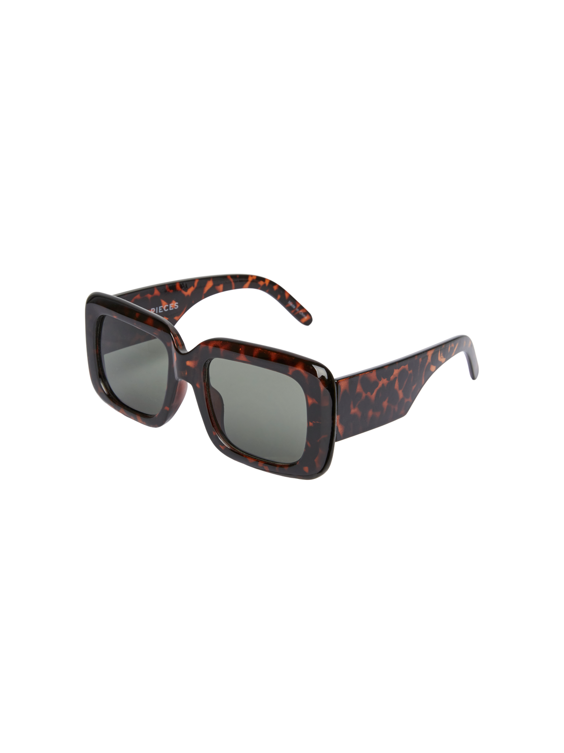 pack_shot-front_angled